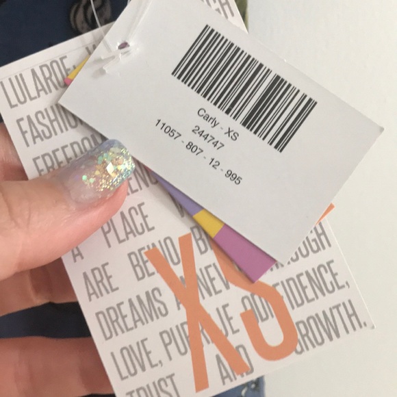 This is an XS Carly Dress. Bright floral pattern! - Picture 4 of 4